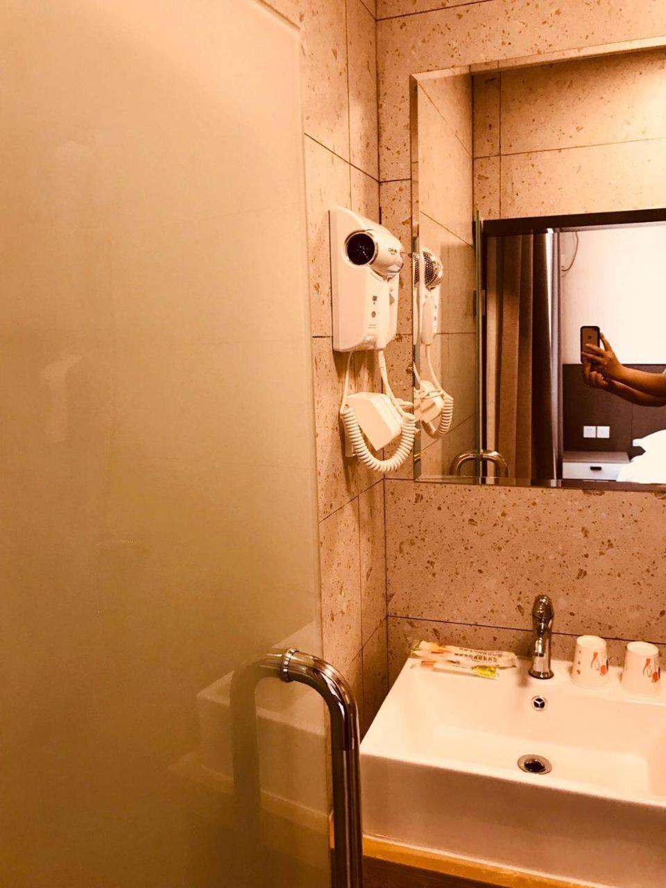 Beijing Xinhuayuan Hotel Pequim Exterior foto